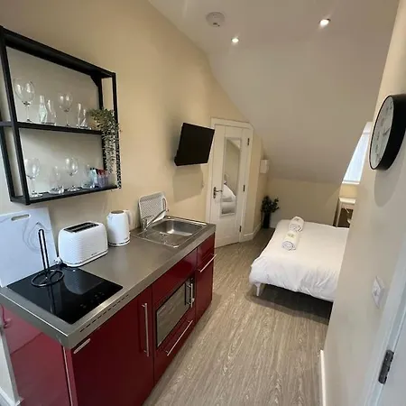 Apartment 6 Flat, 50m To Airbus Bristol